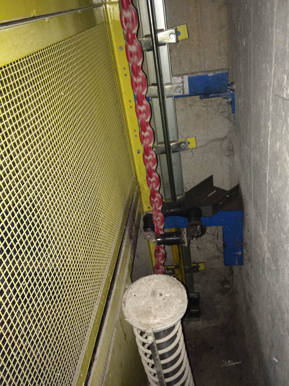 需求导向装置