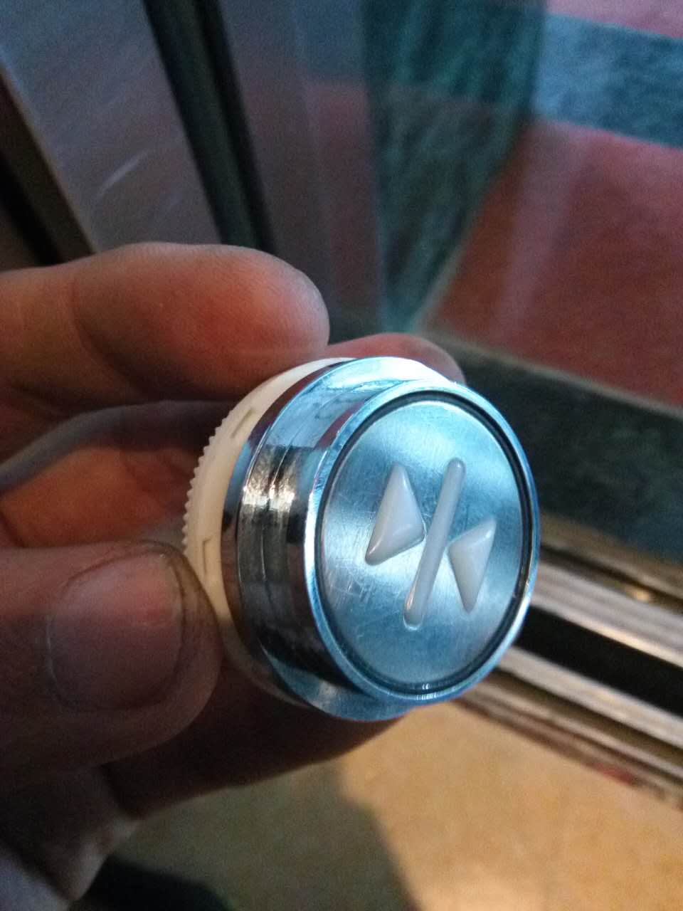 需求通力按钮