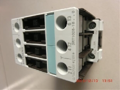 全新原装正品西门子接触器 3RT1026-1BM40 3RT1026-1B..0 DC220V